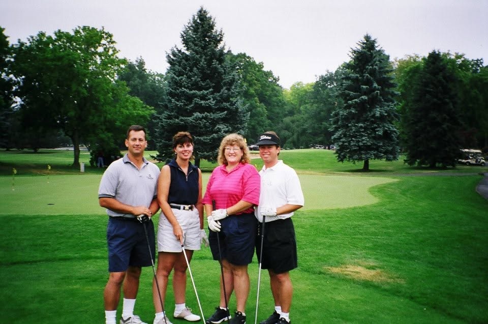 25-year reunion memory photo