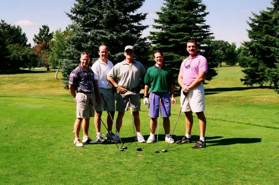 Classmates at the 25-year reunion golf outing